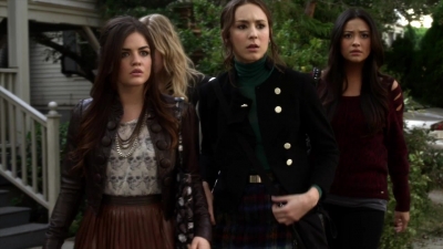 Pretty_Little_Liars_S02x23_720p_Bluray_Dual_PauloADM_0623.jpg