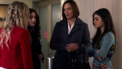 Pretty_Little_Liars_S02x23_720p_Bluray_Dual_PauloADM_2364.jpg