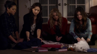 Pretty_Little_Liars_S02x23_720p_Bluray_Dual_PauloADM_2522.jpg