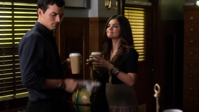 Pretty_Little_Liars_S02x24_720p_Bluray_Dual_PauloADM_0425.jpg