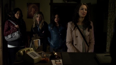 Pretty_Little_Liars_S02x25_720p_Bluray_Dual_PauloADM_0610.jpg