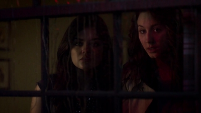 Pretty_Little_Liars_S02x25_720p_Bluray_Dual_PauloADM_0703.jpg