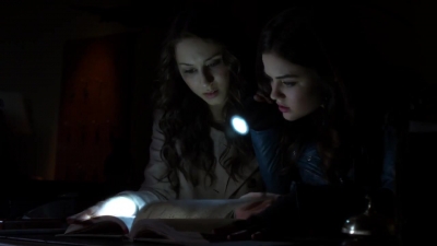Pretty_Little_Liars_S02x25_720p_Bluray_Dual_PauloADM_0829.jpg