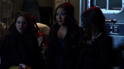 Pretty_Little_Liars_S02x25_720p_Bluray_Dual_PauloADM_2312.jpg