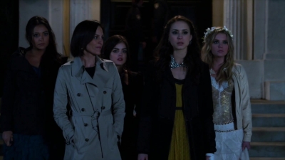 Pretty_Little_Liars_S02x25_720p_Bluray_Dual_PauloADM_2437.jpg