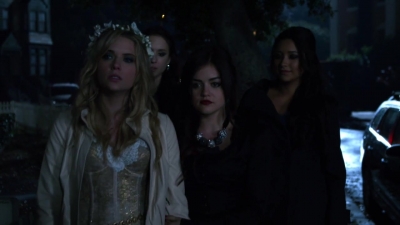 Pretty_Little_Liars_S02x25_720p_Bluray_Dual_PauloADM_2505.jpg
