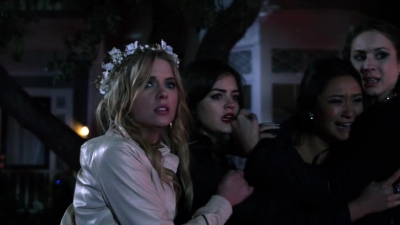 Pretty_Little_Liars_S02x25_720p_Bluray_Dual_PauloADM_2569.jpg