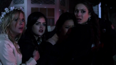 Pretty_Little_Liars_S02x25_720p_Bluray_Dual_PauloADM_2587.jpg