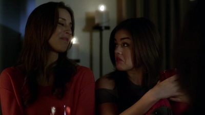Pretty_Little_Liars_S03E01_BluRay_Rip_720p_Dual_Audio_WWW_TORRENTDOSFILMES_COM_0110.jpg