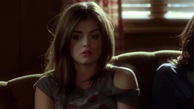 Pretty_Little_Liars_S03E01_BluRay_Rip_720p_Dual_Audio_WWW_TORRENTDOSFILMES_COM_0623.jpg