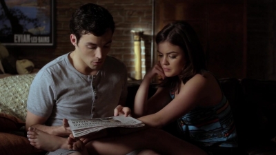 Pretty_Little_Liars_S03E01_BluRay_Rip_720p_Dual_Audio_WWW_TORRENTDOSFILMES_COM_0666.jpg