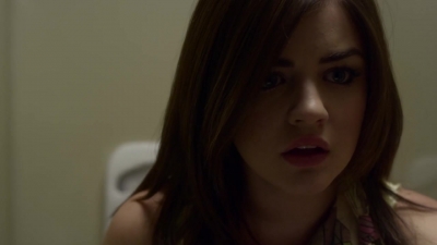 Pretty_Little_Liars_S03E01_BluRay_Rip_720p_Dual_Audio_WWW_TORRENTDOSFILMES_COM_1472.jpg