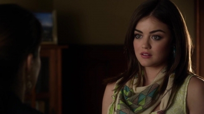 Pretty_Little_Liars_S03E01_BluRay_Rip_720p_Dual_Audio_WWW_TORRENTDOSFILMES_COM_1665.jpg