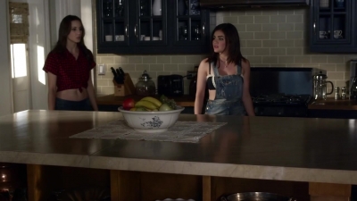 Pretty_Little_Liars_S03E01_BluRay_Rip_720p_Dual_Audio_WWW_TORRENTDOSFILMES_COM_2298.jpg