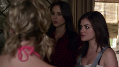 Pretty_Little_Liars_S03E01_BluRay_Rip_720p_Dual_Audio_WWW_TORRENTDOSFILMES_COM_2312.jpg