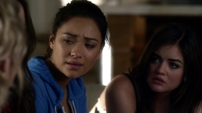 Pretty_Little_Liars_S03E01_BluRay_Rip_720p_Dual_Audio_WWW_TORRENTDOSFILMES_COM_2421.jpg