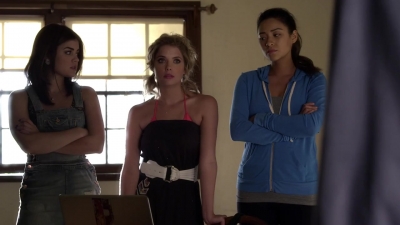 Pretty_Little_Liars_S03E01_BluRay_Rip_720p_Dual_Audio_WWW_TORRENTDOSFILMES_COM_2450.jpg