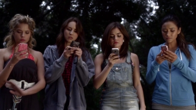 Pretty_Little_Liars_S03E01_BluRay_Rip_720p_Dual_Audio_WWW_TORRENTDOSFILMES_COM_2581.jpg