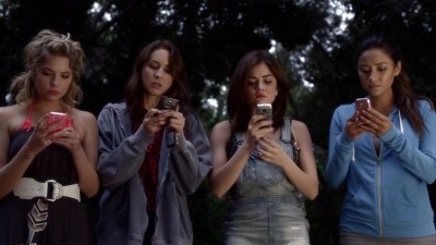 Pretty_Little_Liars_S03E01_BluRay_Rip_720p_Dual_Audio_WWW_TORRENTDOSFILMES_COM_2582.jpg