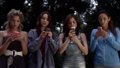 Pretty_Little_Liars_S03E01_BluRay_Rip_720p_Dual_Audio_WWW_TORRENTDOSFILMES_COM_2583.jpg