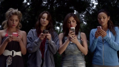 Pretty_Little_Liars_S03E01_BluRay_Rip_720p_Dual_Audio_WWW_TORRENTDOSFILMES_COM_2587.jpg