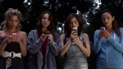 Pretty_Little_Liars_S03E01_BluRay_Rip_720p_Dual_Audio_WWW_TORRENTDOSFILMES_COM_2588.jpg