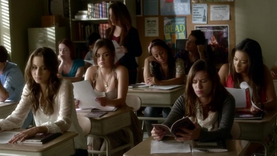 Pretty_Little_Liars_S03E02_BluRay_Rip_720p_Dual_Audio_WWW_TORRENTDOSFILMES_COM_0062.jpg