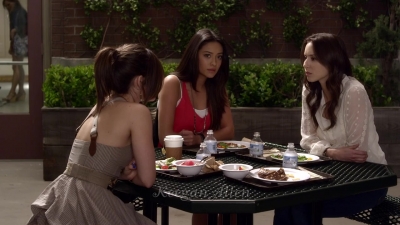 Pretty_Little_Liars_S03E02_BluRay_Rip_720p_Dual_Audio_WWW_TORRENTDOSFILMES_COM_0329.jpg