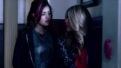 Pretty_Little_Liars_S03E02_BluRay_Rip_720p_Dual_Audio_WWW_TORRENTDOSFILMES_COM_1029.jpg