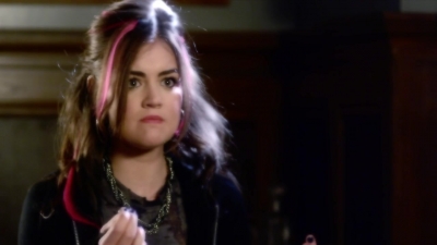 Pretty_Little_Liars_S03E02_BluRay_Rip_720p_Dual_Audio_WWW_TORRENTDOSFILMES_COM_1094.jpg