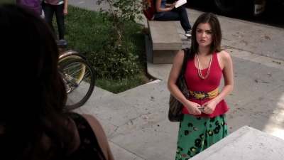 Pretty_Little_Liars_S03E02_BluRay_Rip_720p_Dual_Audio_WWW_TORRENTDOSFILMES_COM_1253.jpg