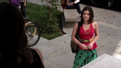 Pretty_Little_Liars_S03E02_BluRay_Rip_720p_Dual_Audio_WWW_TORRENTDOSFILMES_COM_1254.jpg