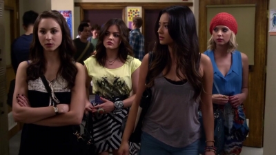 Pretty_Little_Liars_S03E03_BluRay_Rip_720p_Dual_Audio_WWW_TORRENTDOSFILMES_COM_0100.jpg