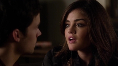Pretty_Little_Liars_S03E03_BluRay_Rip_720p_Dual_Audio_WWW_TORRENTDOSFILMES_COM_1216.jpg