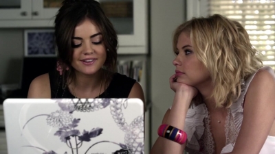 Pretty_Little_Liars_S03E04_BluRay_Rip_720p_Dual_Audio_WWW_TORRENTDOSFILMES_COM_0805.jpg