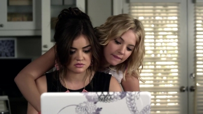Pretty_Little_Liars_S03E04_BluRay_Rip_720p_Dual_Audio_WWW_TORRENTDOSFILMES_COM_0828.jpg
