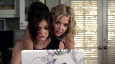 Pretty_Little_Liars_S03E04_BluRay_Rip_720p_Dual_Audio_WWW_TORRENTDOSFILMES_COM_0829.jpg