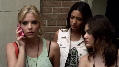 Pretty_Little_Liars_S03E04_BluRay_Rip_720p_Dual_Audio_WWW_TORRENTDOSFILMES_COM_1260.jpg