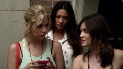 Pretty_Little_Liars_S03E04_BluRay_Rip_720p_Dual_Audio_WWW_TORRENTDOSFILMES_COM_1263.jpg