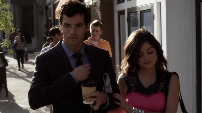 Pretty_Little_Liars_S03E05_BluRay_Rip_720p_Dual_Audio_WWW_TORRENTDOSFILMES_COM_0200.jpg