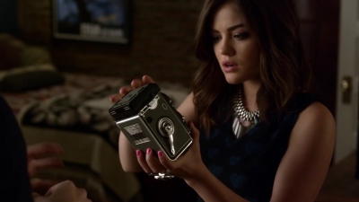 Pretty_Little_Liars_S03E05_BluRay_Rip_720p_Dual_Audio_WWW_TORRENTDOSFILMES_COM_1247.jpg
