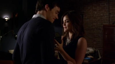 Pretty_Little_Liars_S03E05_BluRay_Rip_720p_Dual_Audio_WWW_TORRENTDOSFILMES_COM_1276.jpg