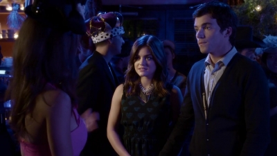 Pretty_Little_Liars_S03E05_BluRay_Rip_720p_Dual_Audio_WWW_TORRENTDOSFILMES_COM_1599.jpg