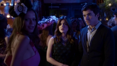 Pretty_Little_Liars_S03E05_BluRay_Rip_720p_Dual_Audio_WWW_TORRENTDOSFILMES_COM_1609.jpg