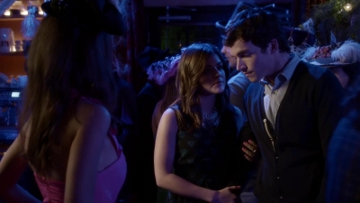 Pretty_Little_Liars_S03E05_BluRay_Rip_720p_Dual_Audio_WWW_TORRENTDOSFILMES_COM_1611.jpg