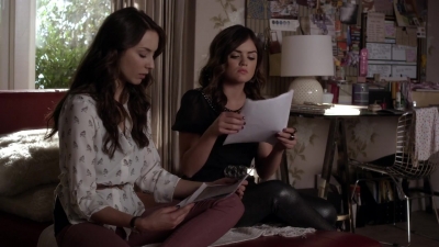 Pretty_Little_Liars_S03E08_BluRay_Rip_720p_Dual_Audio_WWW_TORRENTDOSFILMES_COM_1135.jpg