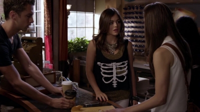 Pretty_Little_Liars_S03E09_BluRay_Rip_720p_Dual_Audio_WWW_TORRENTDOSFILMES_COM_0090.jpg