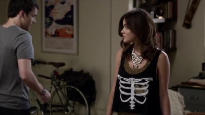 Pretty_Little_Liars_S03E09_BluRay_Rip_720p_Dual_Audio_WWW_TORRENTDOSFILMES_COM_0629.jpg