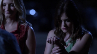 Pretty_Little_Liars_S03E09_BluRay_Rip_720p_Dual_Audio_WWW_TORRENTDOSFILMES_COM_1008.jpg