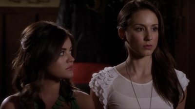 Pretty_Little_Liars_S03E09_BluRay_Rip_720p_Dual_Audio_WWW_TORRENTDOSFILMES_COM_1130.jpg